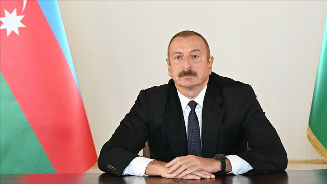 Aliyev: "Fransa, 1,5 milyon Cezayirliyi sırf Cezayirli ve Müslüman oldukları için yok etti"
