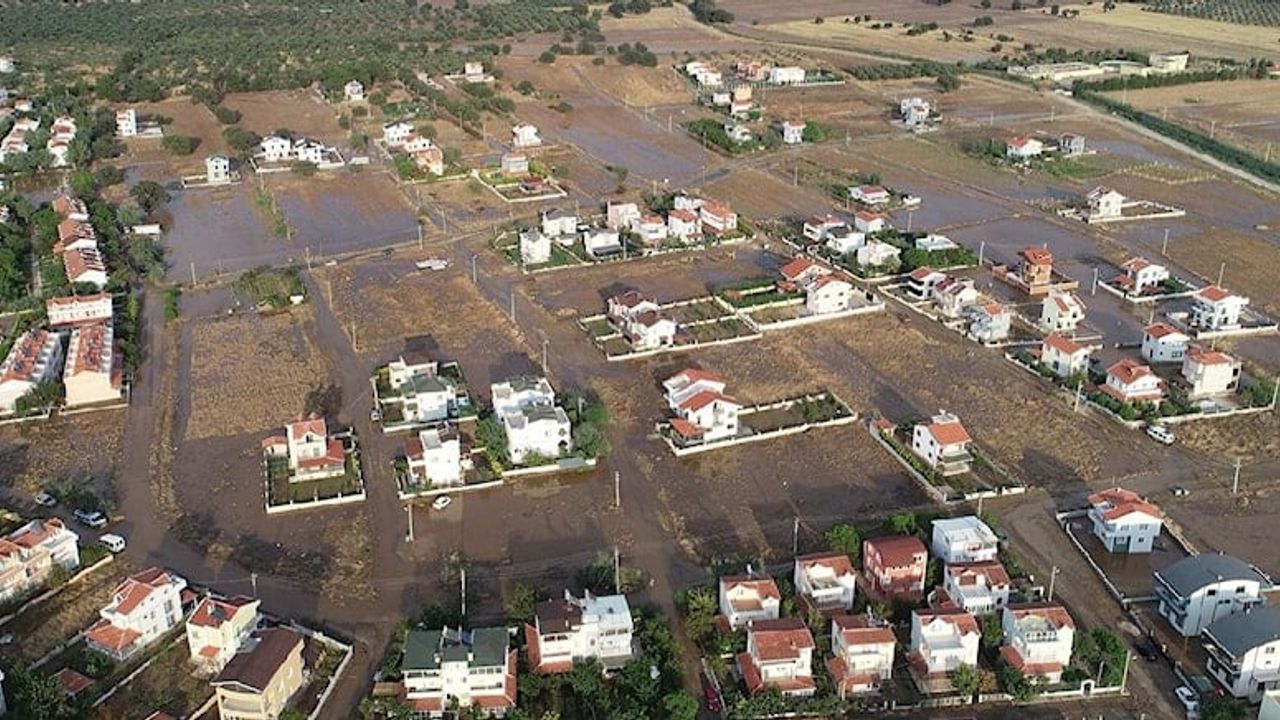 Sel sonrası Çanakkale’de son durum havadan görüntülendi