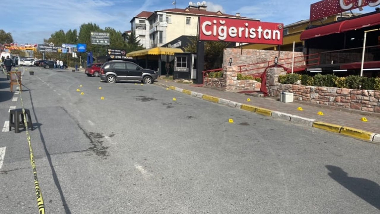 İstanbul'da restoranı uzun namlulu silahlarla taradılar!