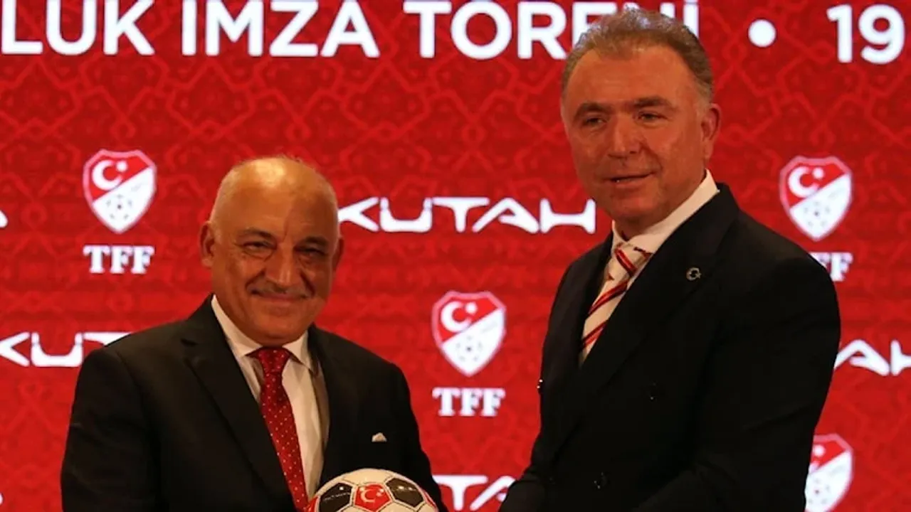Türk futbol tarihinde bir ilk: "Dört yıllık sponsorluk anlaşması imzalandı"