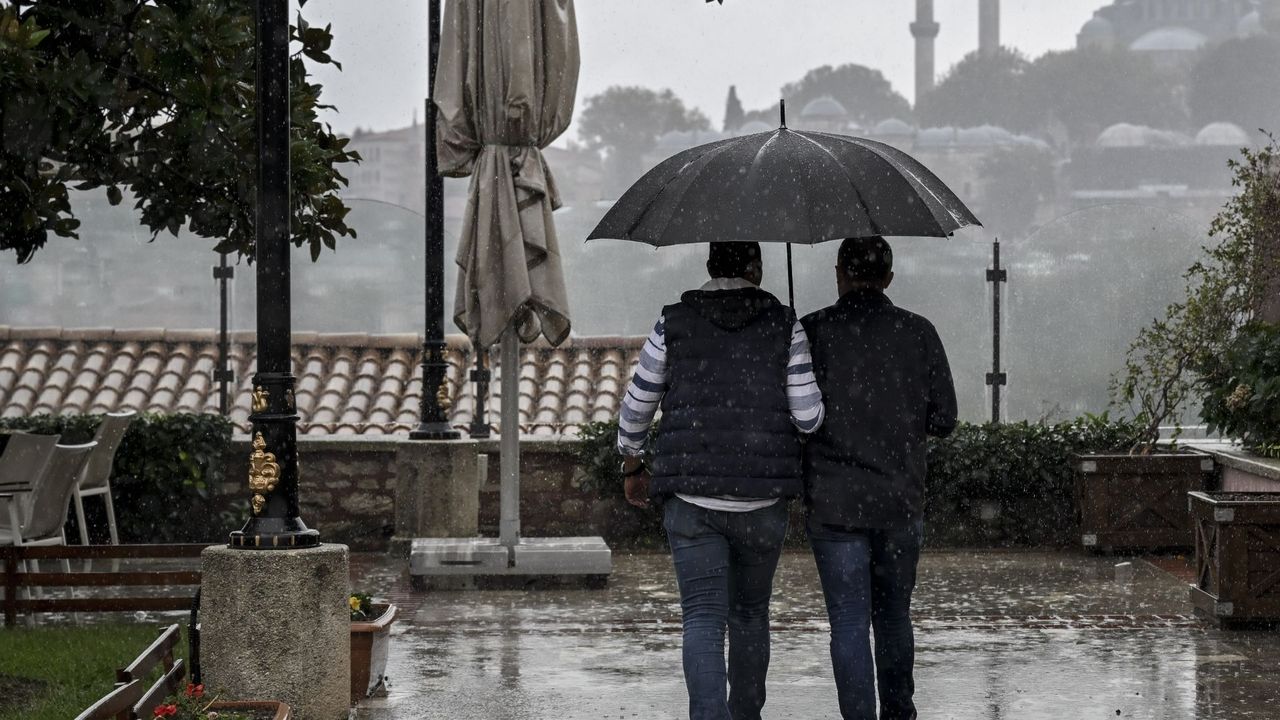 İstanbul Valiliği "fırtına" uyarısı yaptı