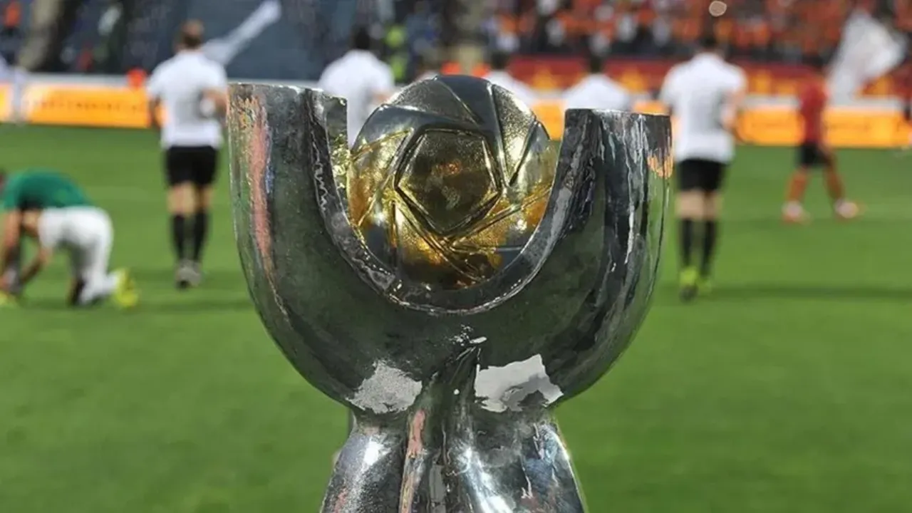 Galatasaray'dan Süper Kupa kararı: "Türkiye'de oynanmalı"