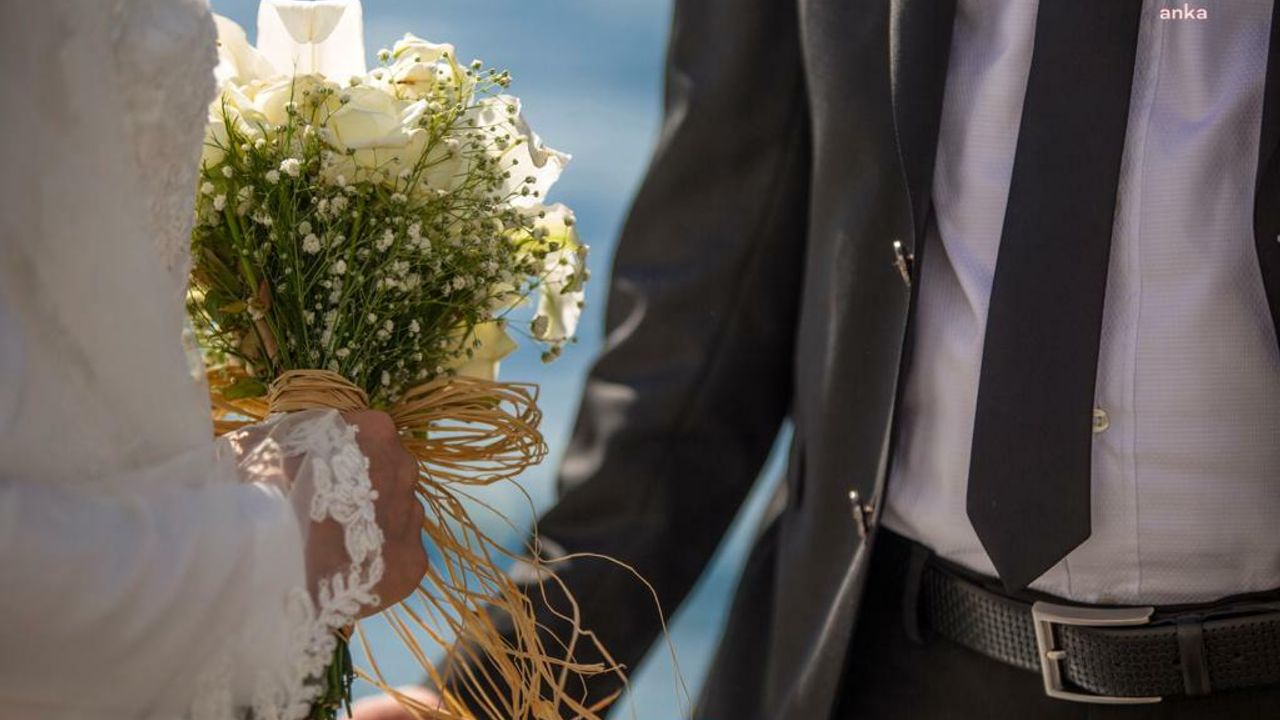 İBB 8 bin 600 çifte 'evlilik desteği' sağladı