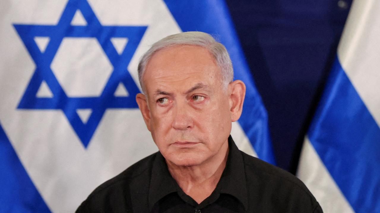 İsrail medyası: Netanyahu "Gazze" bahanesiyle yolsuzluktan yargılanmasını ertelemeye çalışıyor