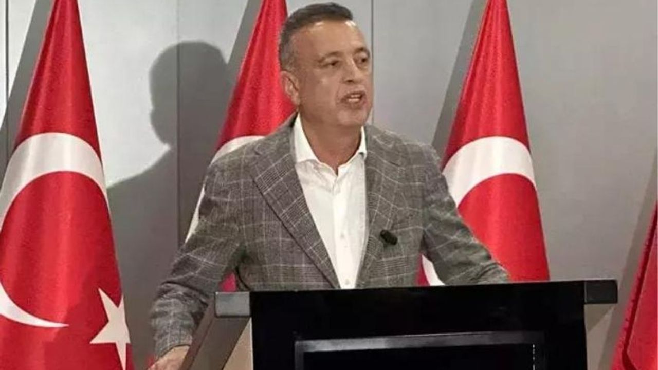 Ataşehir Belediye Başkanı Battal İlgezdi CHP'den istifa etti: CHP'de bir kıyım hareketi yapılıyor
