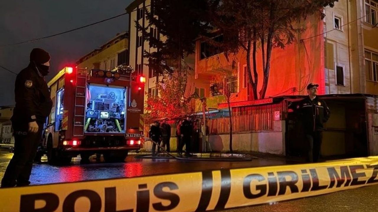 İstanbul’da doğalgaz borusu patladı: İki katlı bina tahliye edildi!