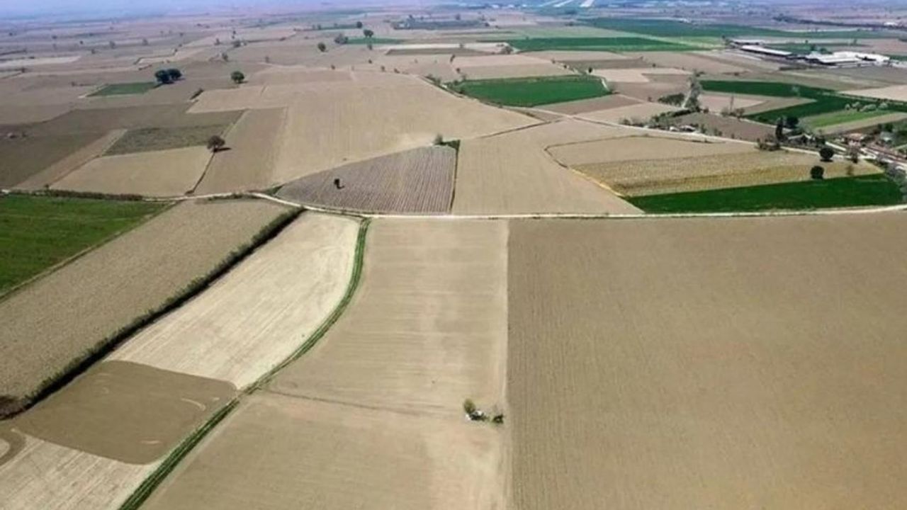 Bakan Özhaseki duyurdu: Yabancılara 28 milyon 318 bin metrekare arazi satıldı