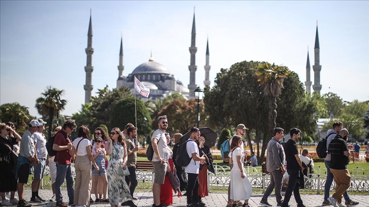 Milli Saraylar 2023'te 7 milyonun üzerinde turist ağırladı