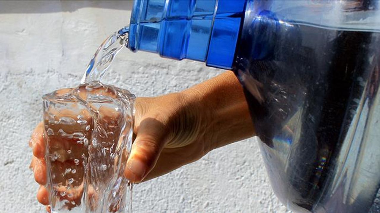 İstanbul'da damacana su fiyatı 100 liraya dayandı