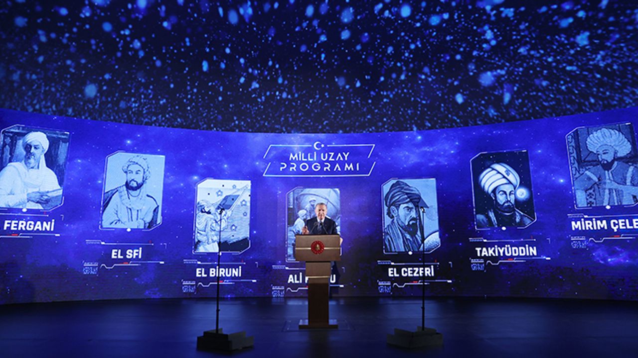 Erdoğan: Hedefimiz, 2023’te Ay’a ilk teması gerçekleştirmek