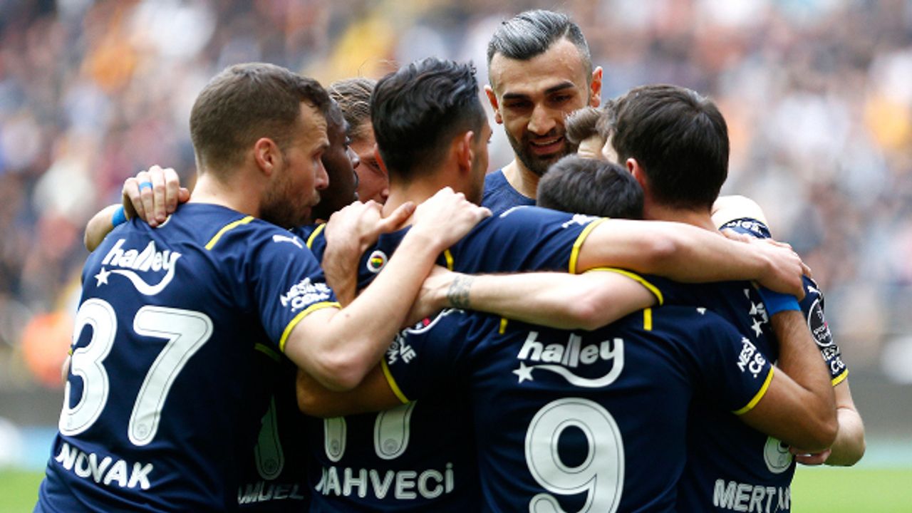 Fenerbahçe, Kayserispor deplasmanında farklı kazandı