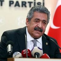 POLİTİKA