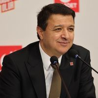 POLİTİKA