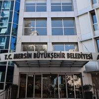 POLİTİKA