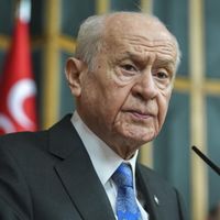 POLİTİKA