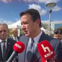 POLİTİKA