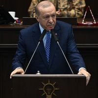 POLİTİKA