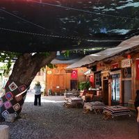 YURT