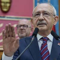 POLİTİKA