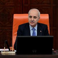 POLİTİKA