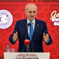 POLİTİKA