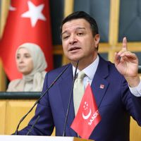 POLİTİKA
