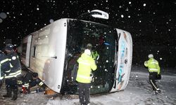 Tokat'ta yolcu otobüsü devrildi: Ölü ve çok sayıda yaralı var