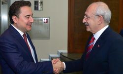 Babacan ve Kılıçdaroğlu'nun sürprizi: Bu gece erken uyumayın olur mu?