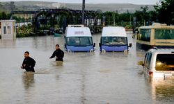 Ankara'ya bir sağanak uyarısı daha: İzinler kaldırıldı