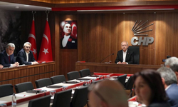 CHP MYK’da istifalar verildi, kurultay takvimi başlıyor