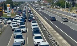 Bayram tatili sonrası İstanbul'a dönüş trafiği başladı!