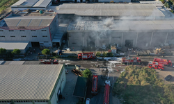 İzmir’de polyester fabrikasında yangın