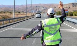 Yerlikaya'dan bayram tatilinden dönenlere uyarı: trafik kurallarına uyalım!