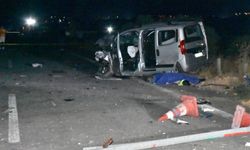 Otomobil güvenlik kulübesine çarptı: 1 ölü, 3 yaralı