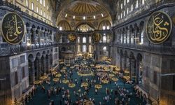 Ayasofya Camii için flaş karar: 15 Ocak itibarıyla yabancı ziyaretçilere ücretli olacak