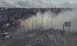 Metruk binada feci yangın! İstanbul’da trafik kilitlendi