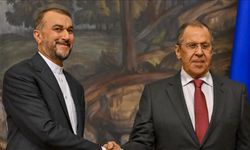 Abdullahiyan ve Lavrov, Filistin'deki gelişmeleri görüştü