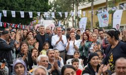 Başkan Seçer, dolu dolu geçen festivalin ikinci gününde de Tarsus’taydı