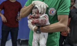 Gazze'de her 10 dakikada 1 çocuk şehit ediliyor