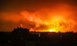 Ateşkese saatler kala: İsrail savaş uçakları, gece boyunca Gazze Şeridi'nde sivilleri hedef aldı