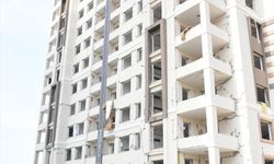 Malatya'da yüksek katlı 61 bina patlayıcıyla yıkıldı