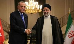 Cumhurbaşkanı Erdoğan İran Cumhurbaşkanı Reisi ile telefonda görüştü