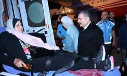 Gazzeli hastalarla refakatçileri Türkiye'ye getirildi