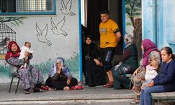 BM: İsrail 300 bin kişiye insani yardım ulaştırılmasını engelliyor