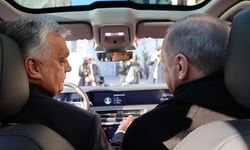 Cumhurbaşkanı Erdoğan, Orban'la bir araya geldi: Hediyeleri TOGG ve Macar atı