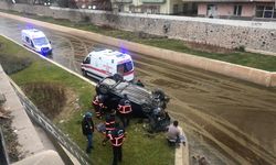 Çankırı'da otomobil, çaya uçtu: 7 yaralı