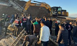 Kum ocağı istinat duvarı çöktü: 1 işçi hayatını kaybetti!