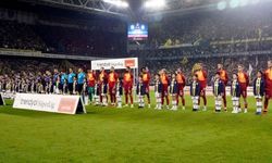 İki takım da maça çıkmama kararı almıştı... Süper Kupa'da 'İstiklal Marşı' krizi aşıldı