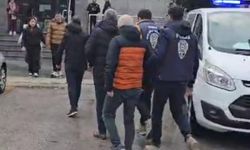 Balıkesir'de hakaret içeren yayınlar yapan 2 kişi tutuklandı