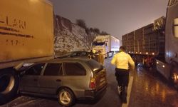 Kayseri-Malatya yolunda zincirleme kaza: 8 araç birbirine girdi